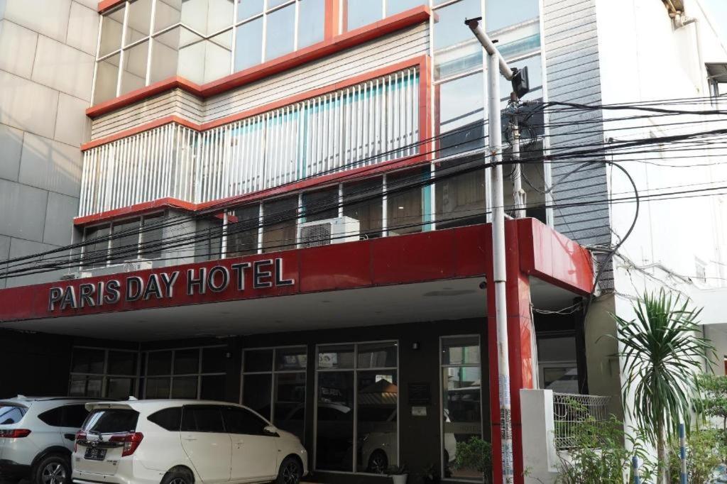 Paris Day Hotel Pamanukan Hilir Exterior foto
